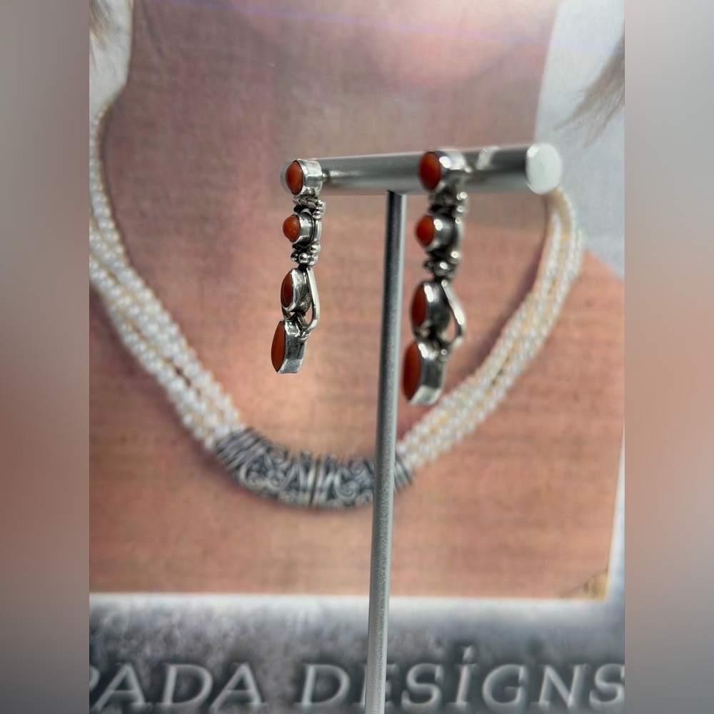 Silpada Rare HTF Sterling Silver & Mediterranean Coral Articulated Post Earrings - Picture 3 of 12